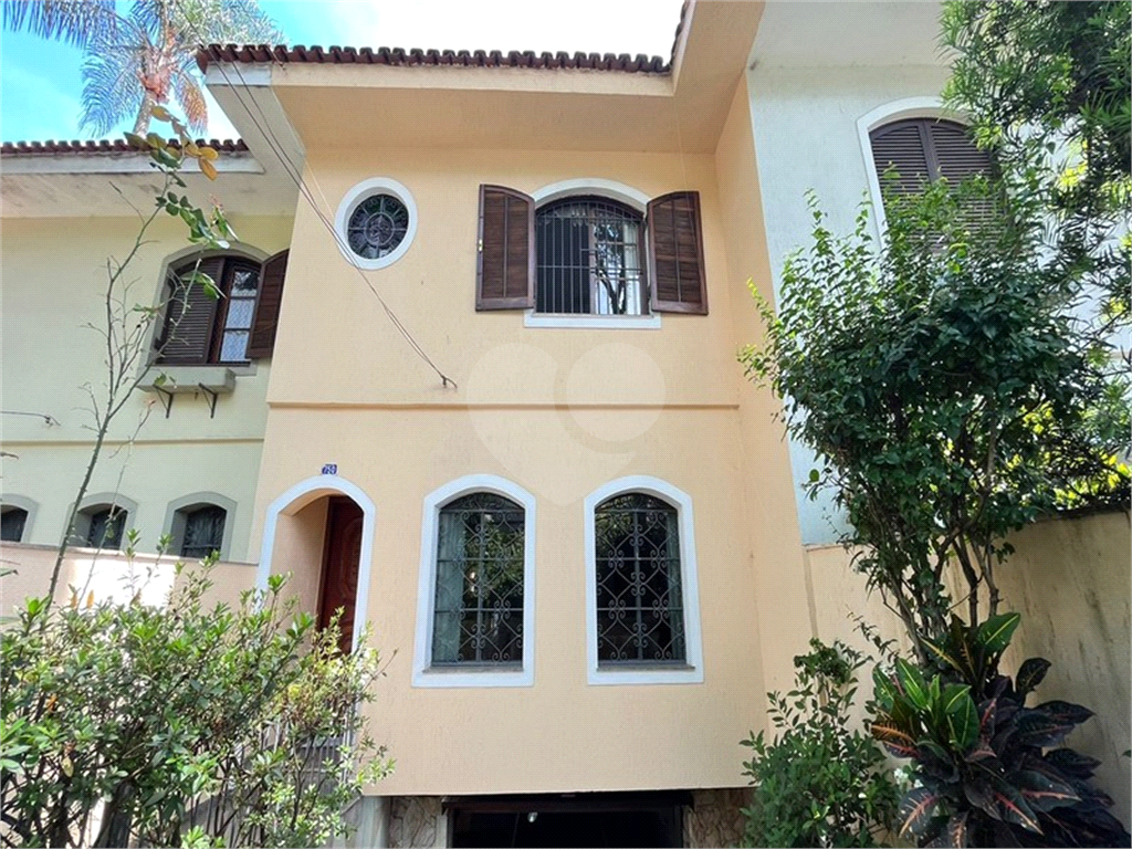 Localização privilegiada no Horto Florestal
