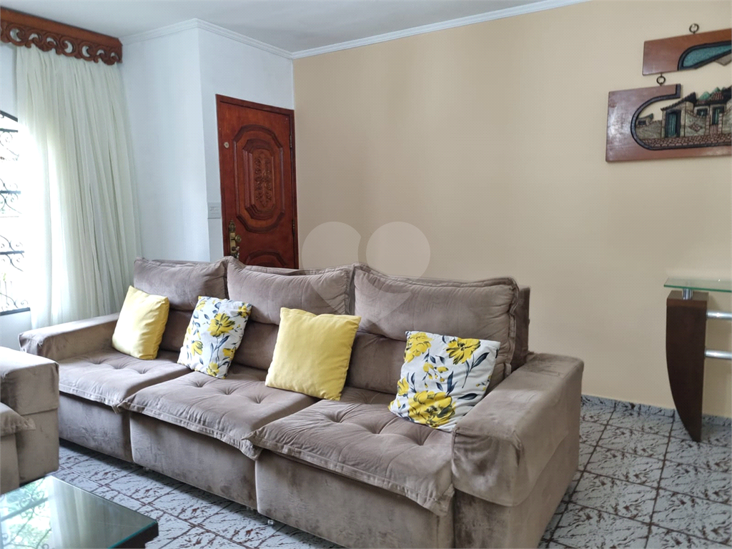 Localização privilegiada no Horto Florestal