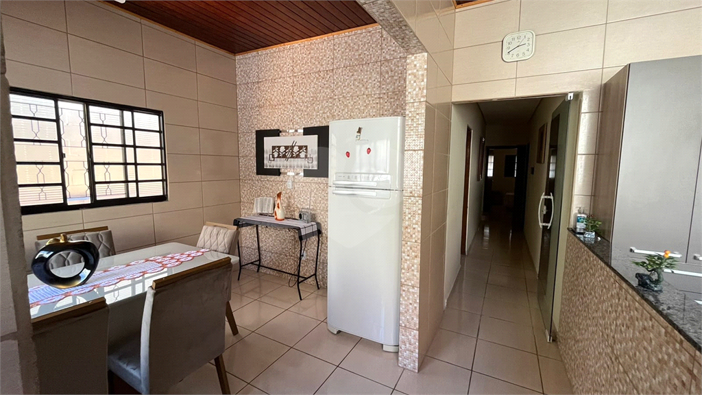 Sobrado à venda com 5 quartos, 200m² - Foto 17