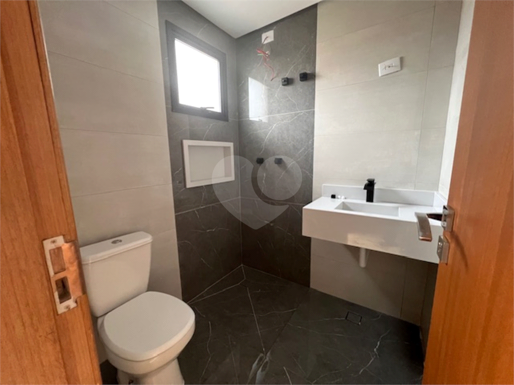 Sobrado novo a Venda com 3 Suites 130m2