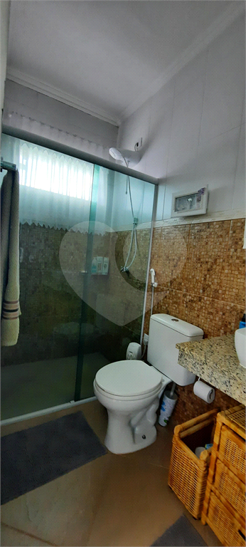 Casa Sobrado em Condomínio Fechado com Lago Particular