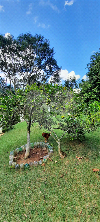 Casa Sobrado em Condomínio Fechado com Lago Particular
