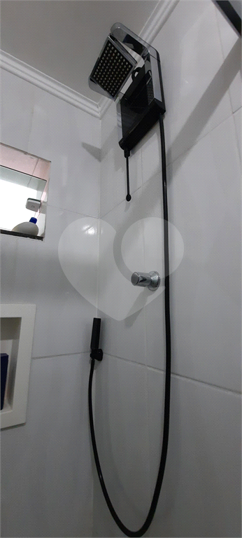 Casa Sobrado em Condomínio Fechado com Lago Particular
