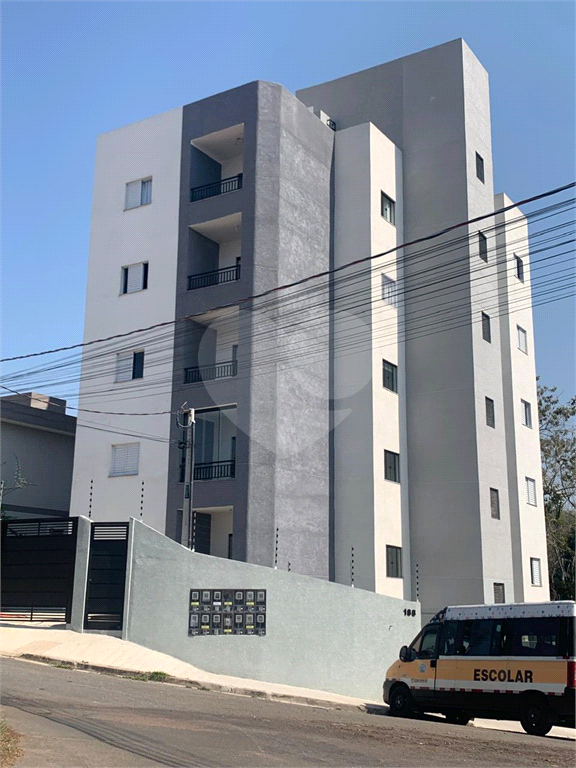 Apartamento para alugar com 2 quartos, 54m² - Foto 4