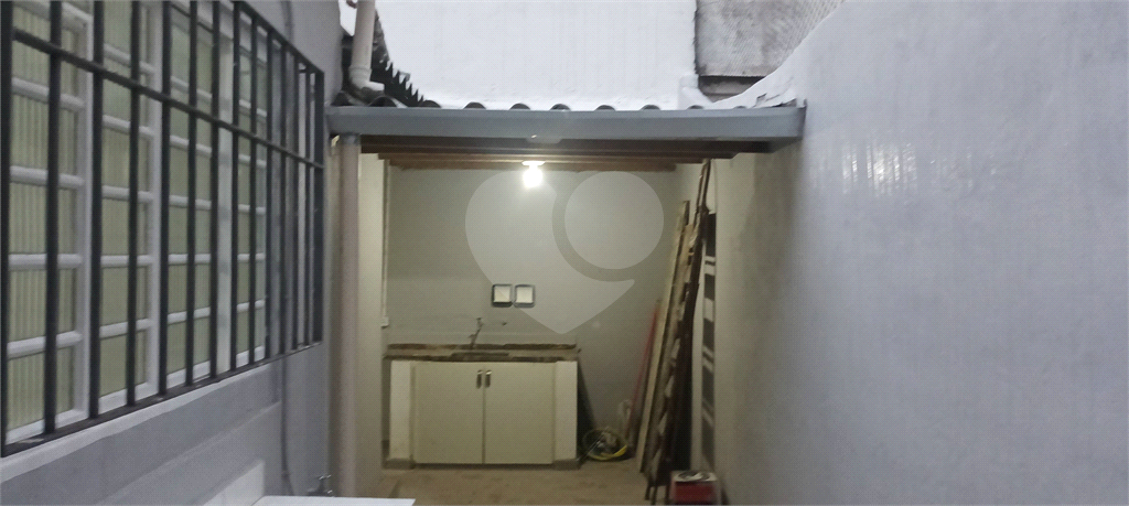 Vende-se Sobrado em Pinheiros aceita permuta por apartamento próximo ao metrô