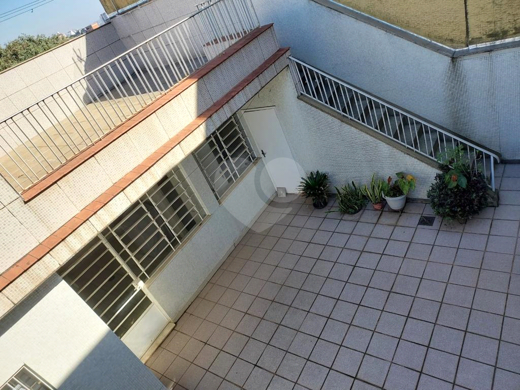 Sobrado à venda com 4 quartos, 280m² - Foto 52