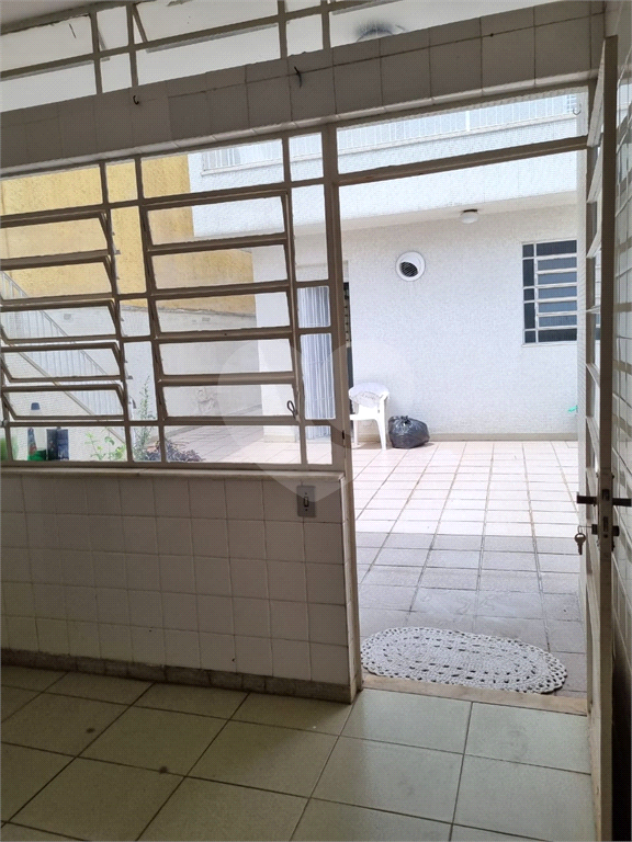 Sobrado à venda com 4 quartos, 280m² - Foto 43