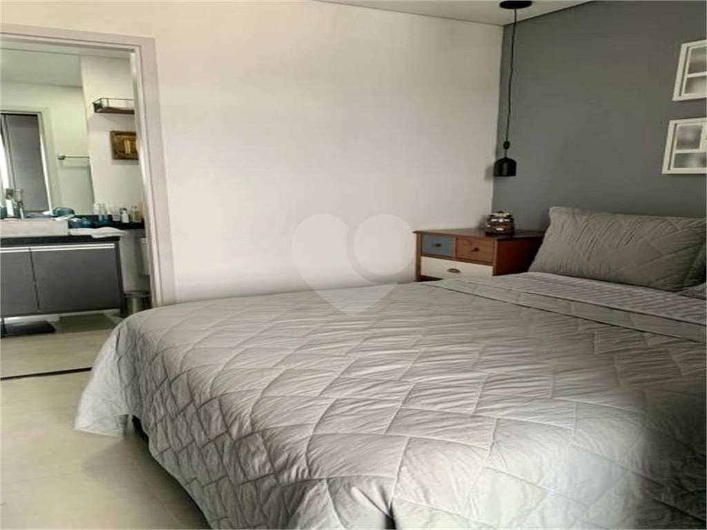 Apartamento à venda com 1 quarto, 43m² - Foto 13