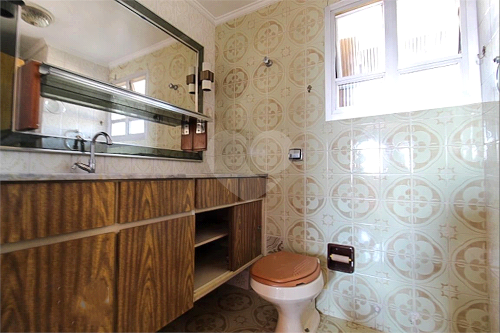 APARTAMENTO em LAPA