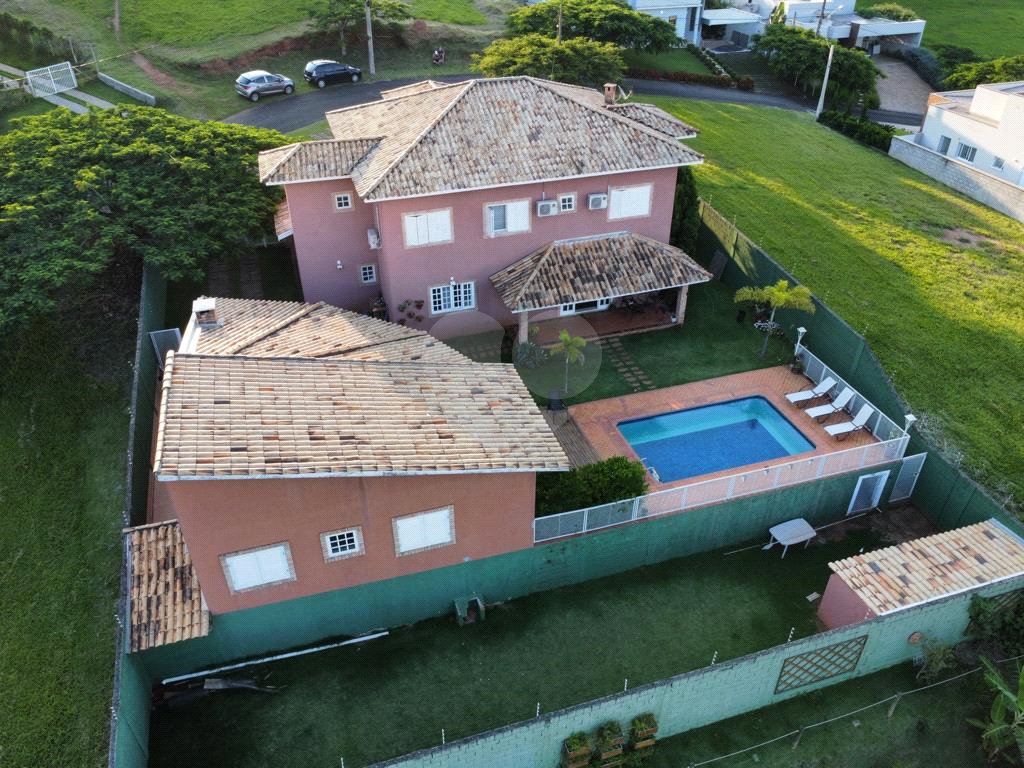 Casa à venda com 5 quartos, 383m² - Foto 1