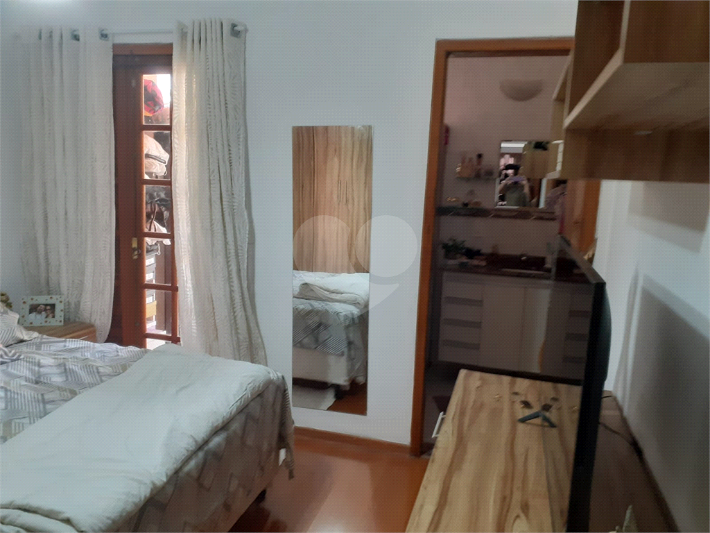 Excelente Sobrado no Bairro do Mandaqui, com 03 dormitórios, sendo 01 suíte com sacada