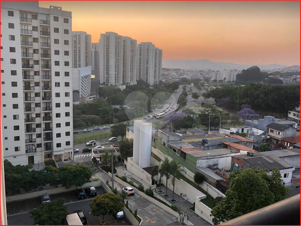 APARTAMENTO em PORTAL DOS GRAMADOS