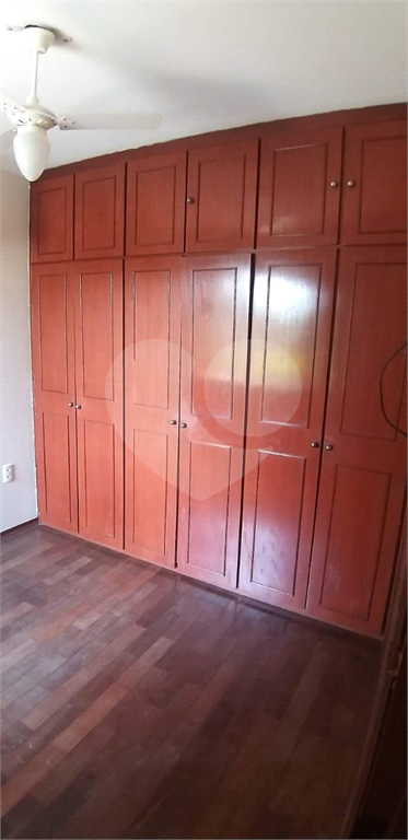 Casa a Venda com 230 m2
