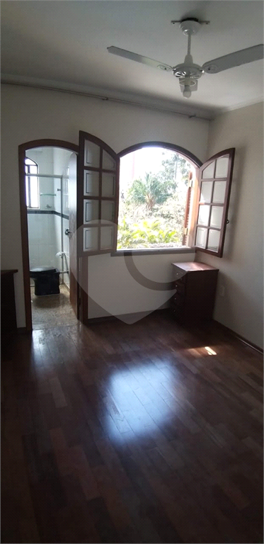 Casa a Venda com 230 m2