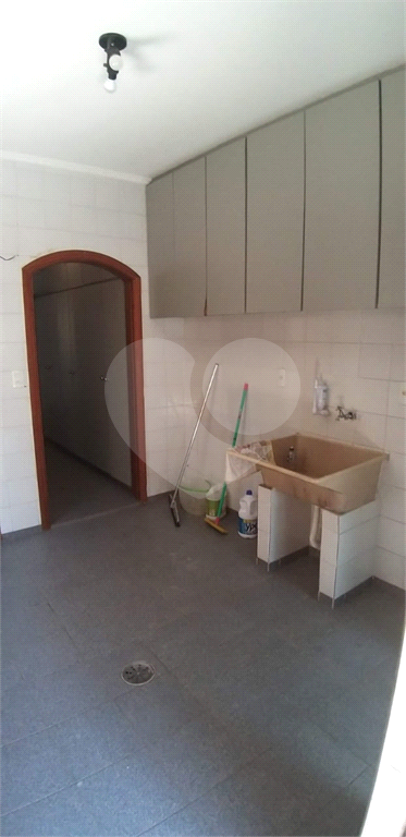 Casa a Venda com 230 m2