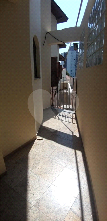 Casa a Venda com 230 m2