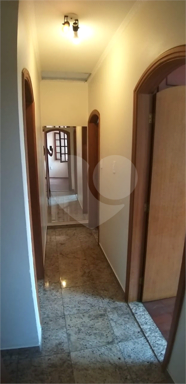 Casa a Venda com 230 m2