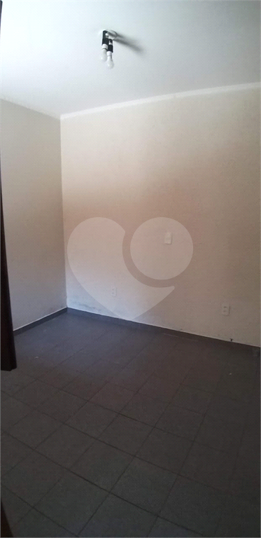 Casa a Venda com 230 m2