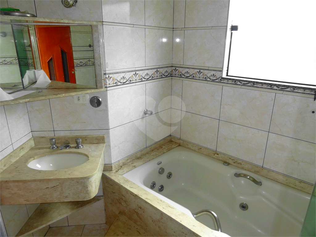 Sobrado a venda na melhor rua do Jardim São Paulo, segurança 24 horas