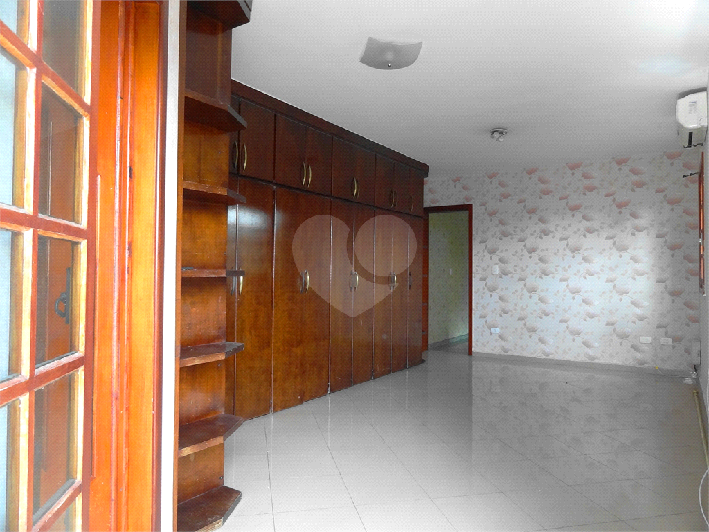 Sobrado a venda na melhor rua do Jardim São Paulo, segurança 24 horas