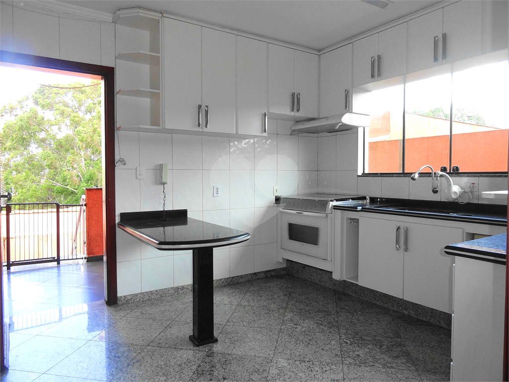 Sobrado a venda na melhor rua do Jardim São Paulo, segurança 24 horas