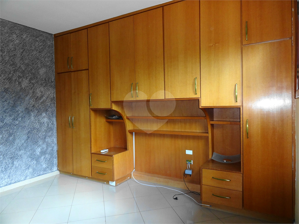 Sobrado a venda na melhor rua do Jardim São Paulo, segurança 24 horas