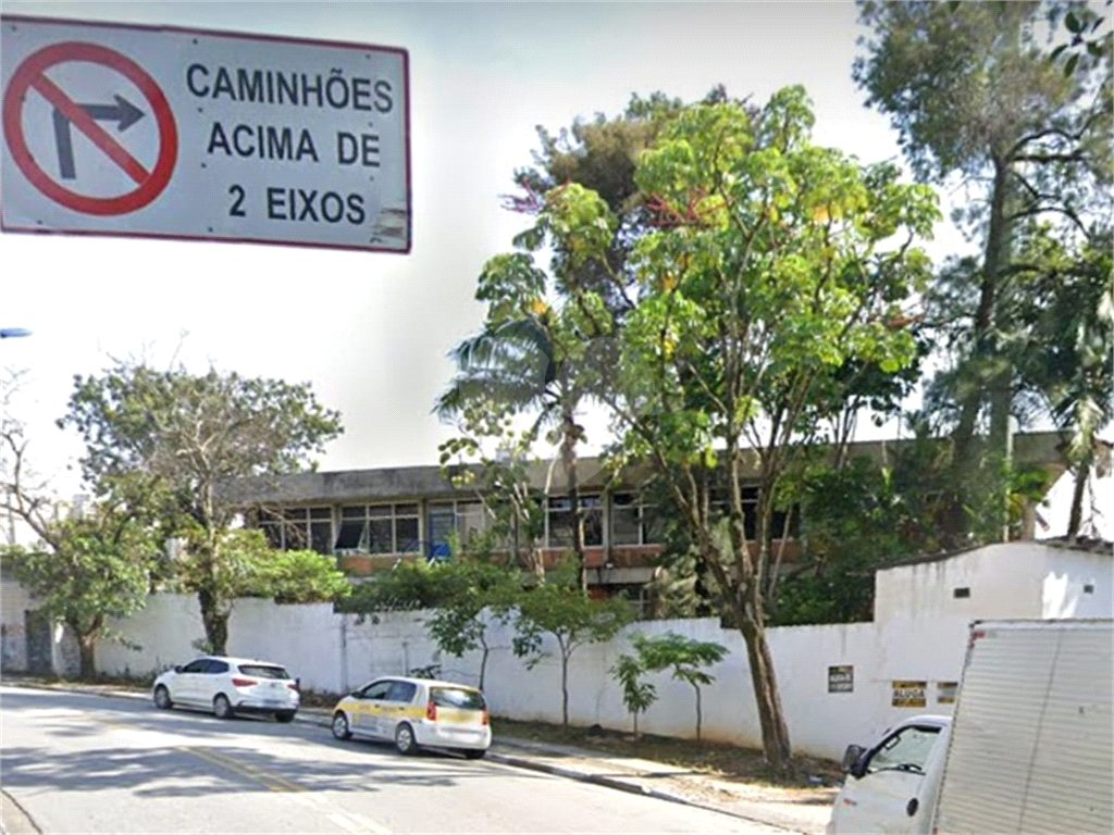 Depósito-Galpão-Armazém à venda, 3300m² - Foto 11