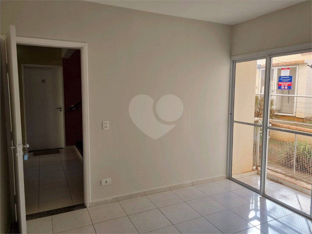 Apartamento à venda com 2 quartos, 46m² - Foto 1