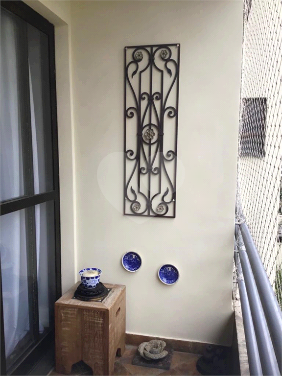 Apartamento no Real Parque