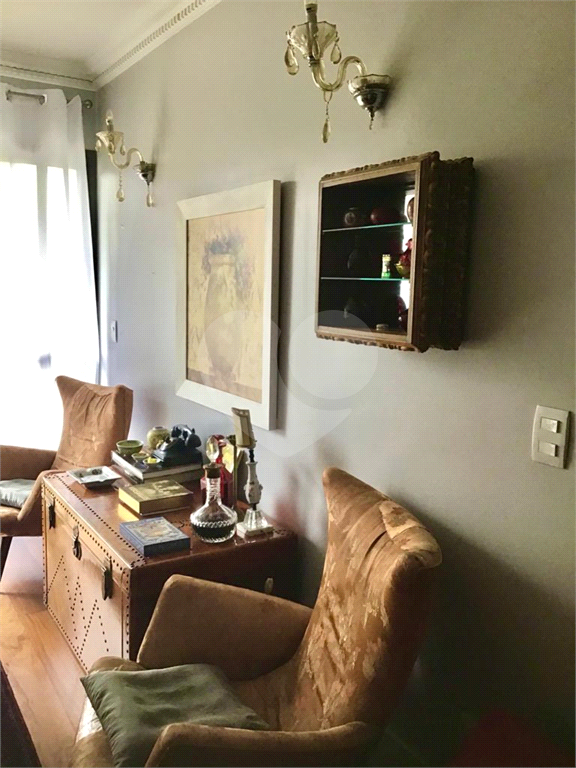 Apartamento no Real Parque