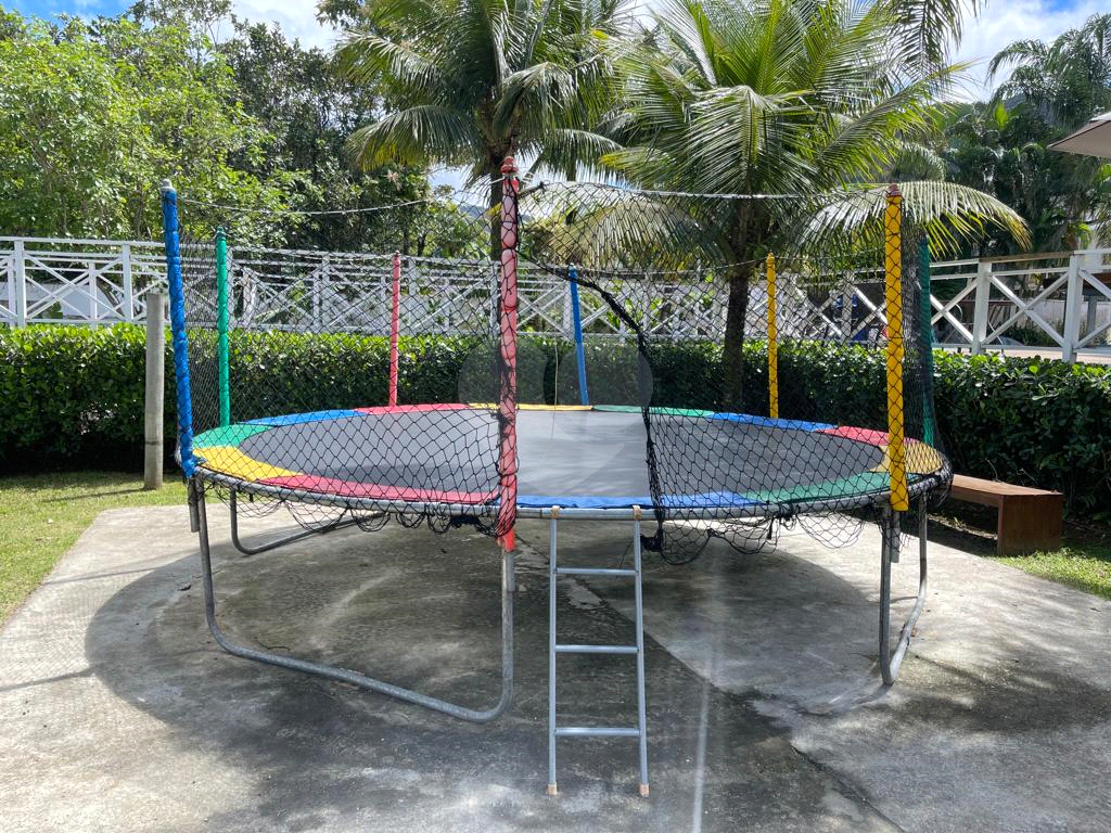 Maresias - Sobrado em Condomínio Fechado