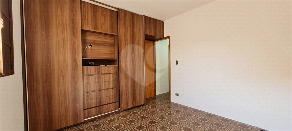 Casa à venda com 2 quartos, 180m² - Foto 15