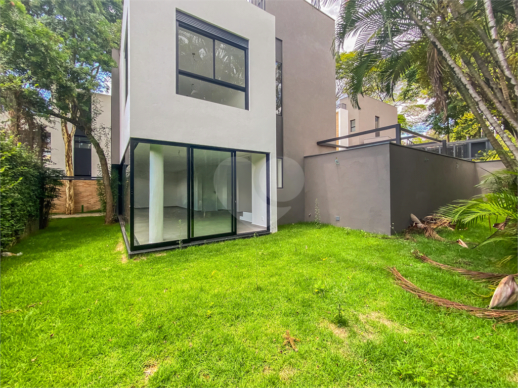 Casa em condomínio para Venda , 400 m², 3 suítes,4 vagas no  Morumbi-SP
