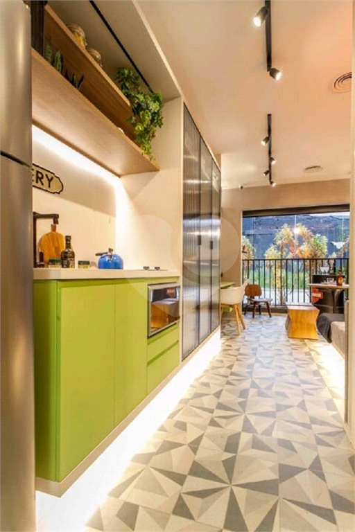 APARTAMENTO em PINHEIROS