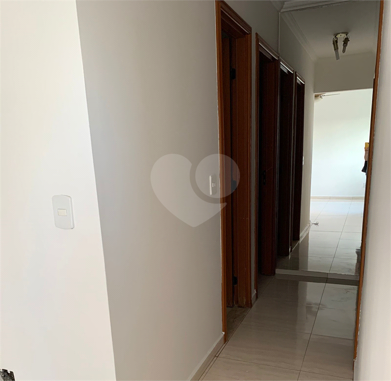 Apartamento à venda com 3 quartos, 64m² - Foto 23