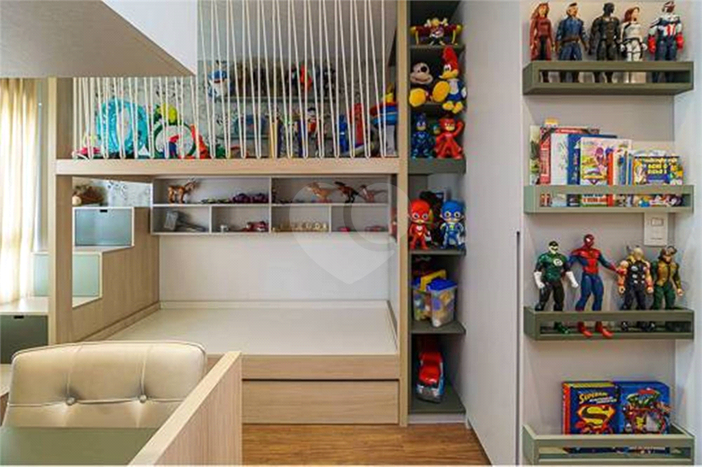 Apartamento em Santa Terezinha vende de porteira fechada com 264 m² 4 suítes 5 vagas e varanda gourmet