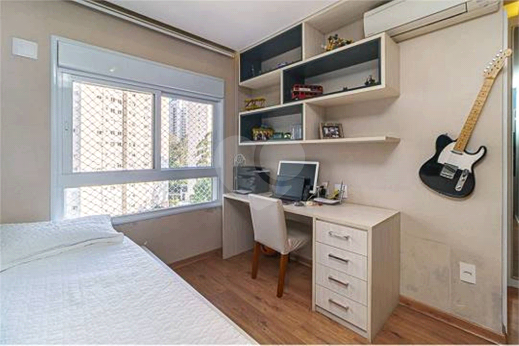 Apartamento em Santa Terezinha vende de porteira fechada com 264 m² 4 suítes 5 vagas e varanda gourmet