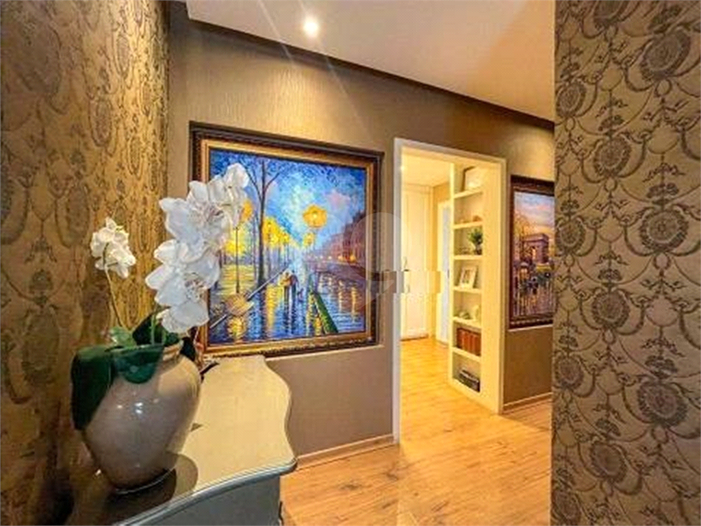 Apartamento em Santa Terezinha vende de porteira fechada com 264 m² 4 suítes 5 vagas e varanda gourmet