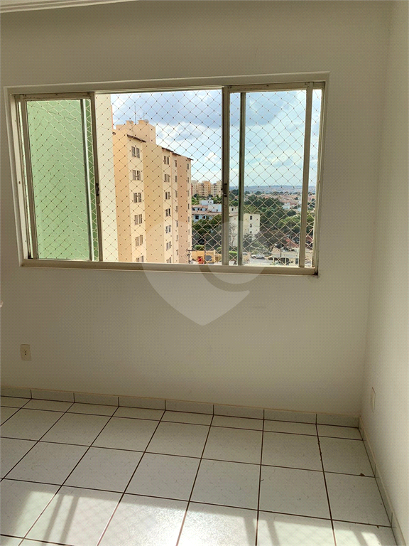 Apartamento à venda com 3 quartos, 93m² - Foto 13