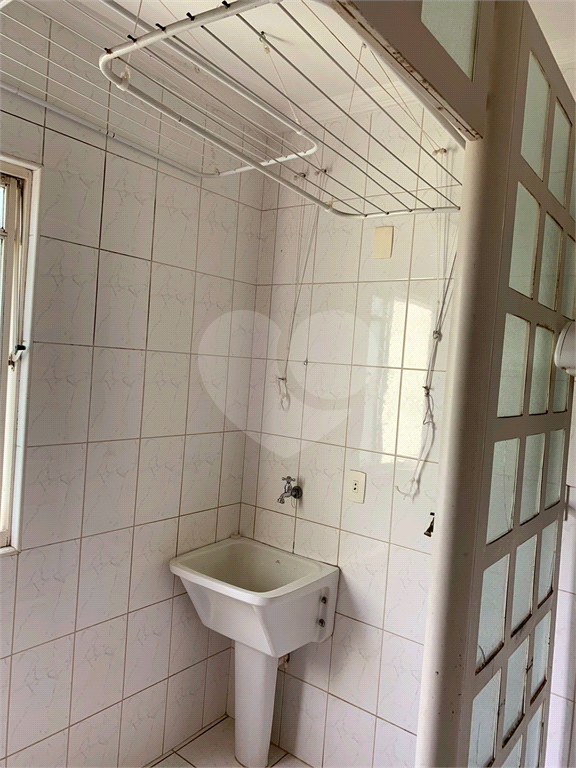 Apartamento à venda com 3 quartos, 93m² - Foto 9