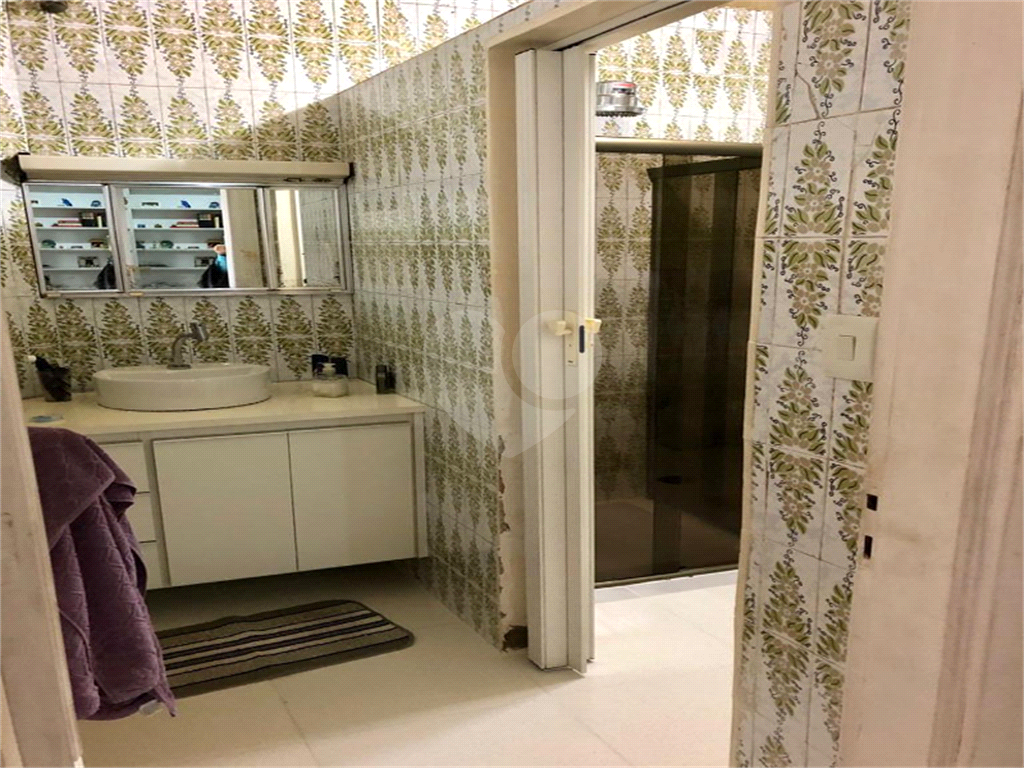 Apartamento 2 quartos. Rua Avanhandava.