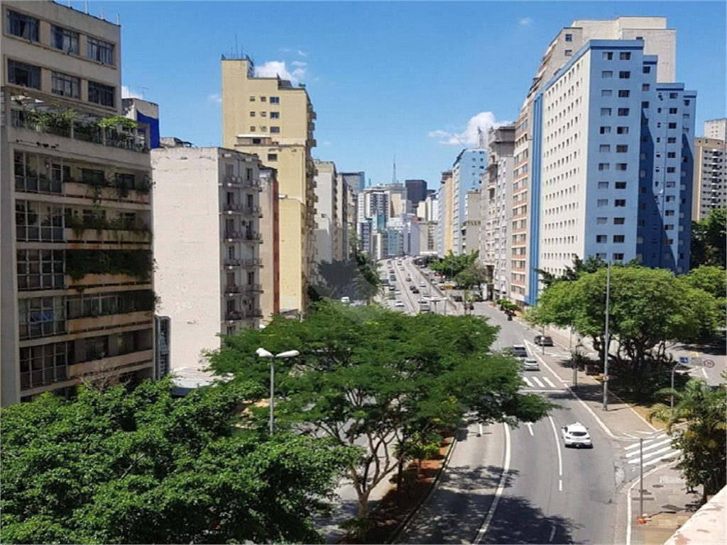 Apartamento 2 quartos. Rua Avanhandava.