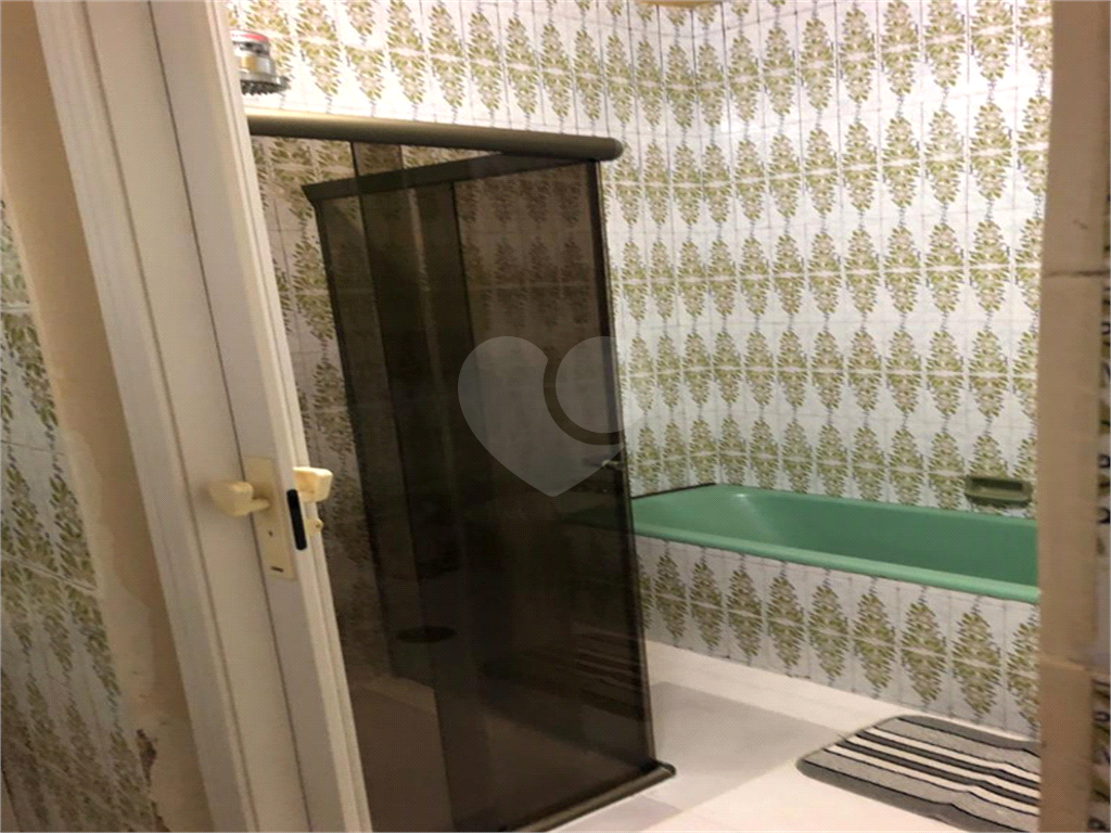 Apartamento 2 quartos. Rua Avanhandava.