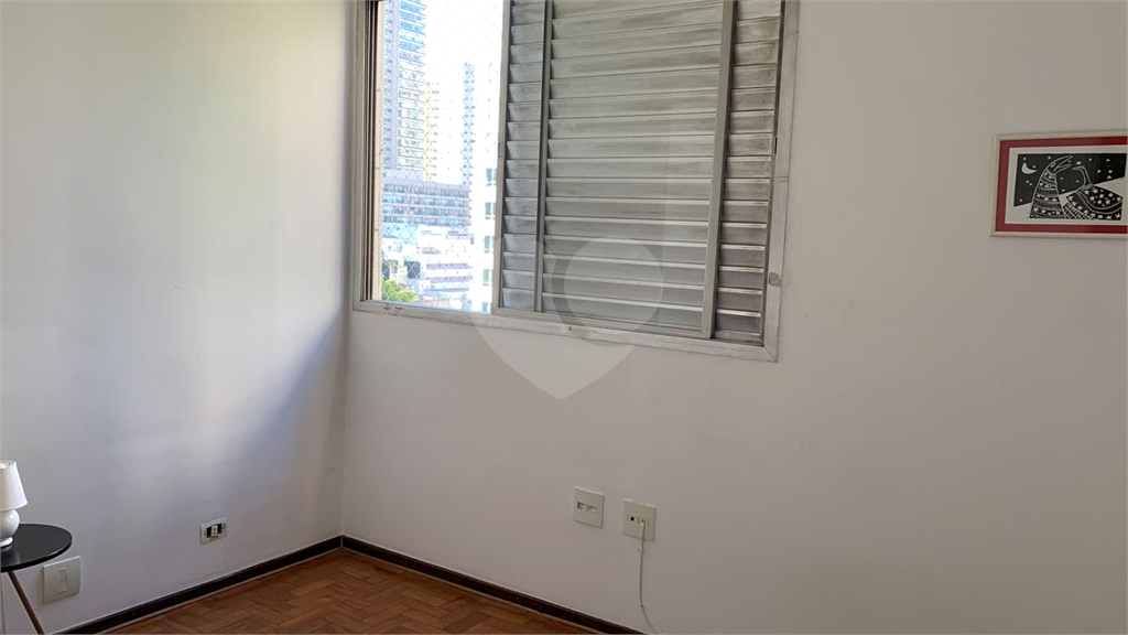 Apartamento com 3 dormitórios, em Pinheiros, localizado em área nobre