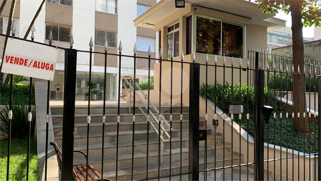 Apartamento com 3 dormitórios, em Pinheiros, localizado em área nobre