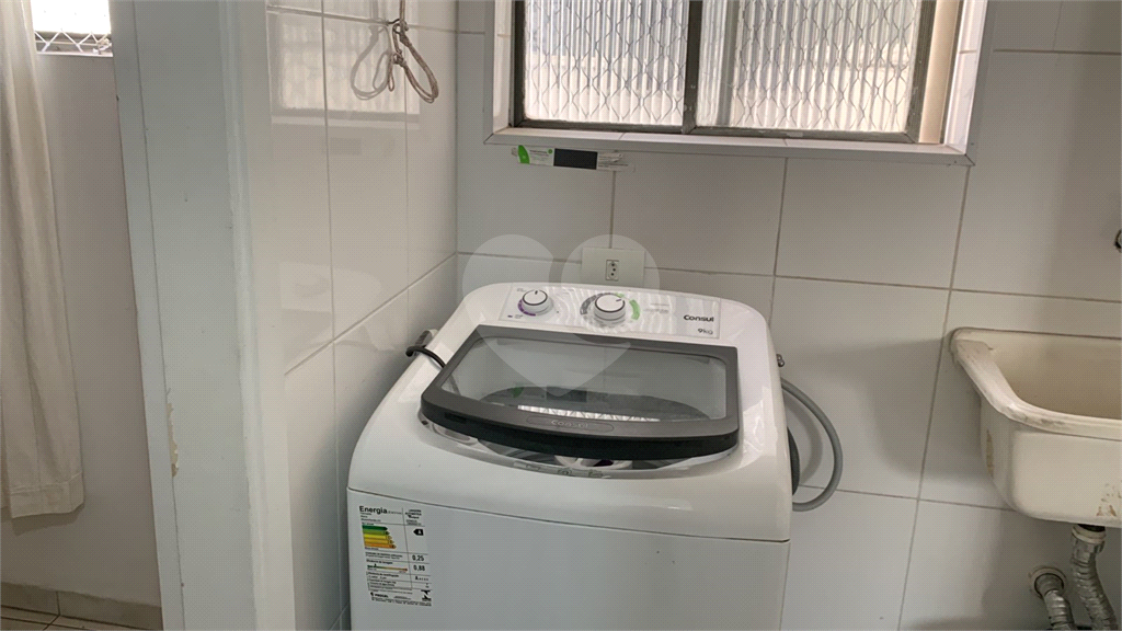 Apartamento com 3 dormitórios, em Pinheiros, localizado em área nobre