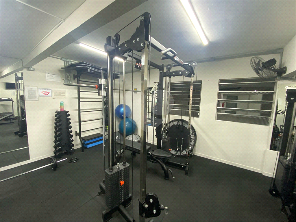 BELA VISTA– 43 m2  Apto reformado ,mobiliado c/ eletrodomésticos, 1 dorm, sala, cozinha, banheiro