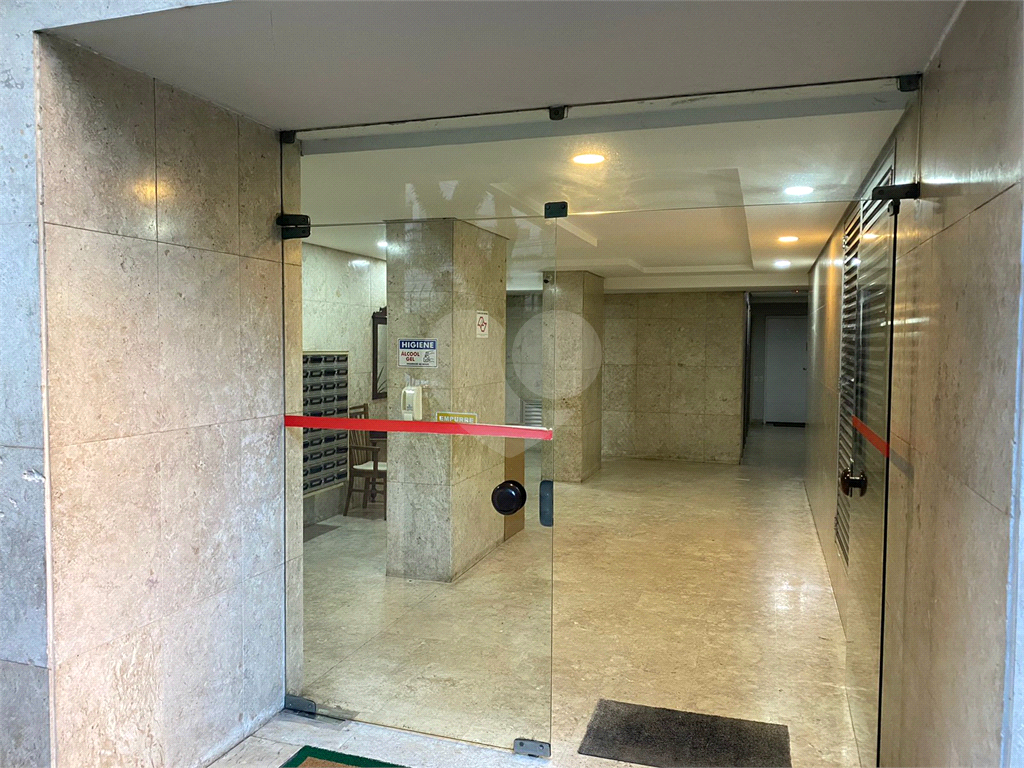 BELA VISTA– 43 m2  Apto reformado ,mobiliado c/ eletrodomésticos, 1 dorm, sala, cozinha, banheiro