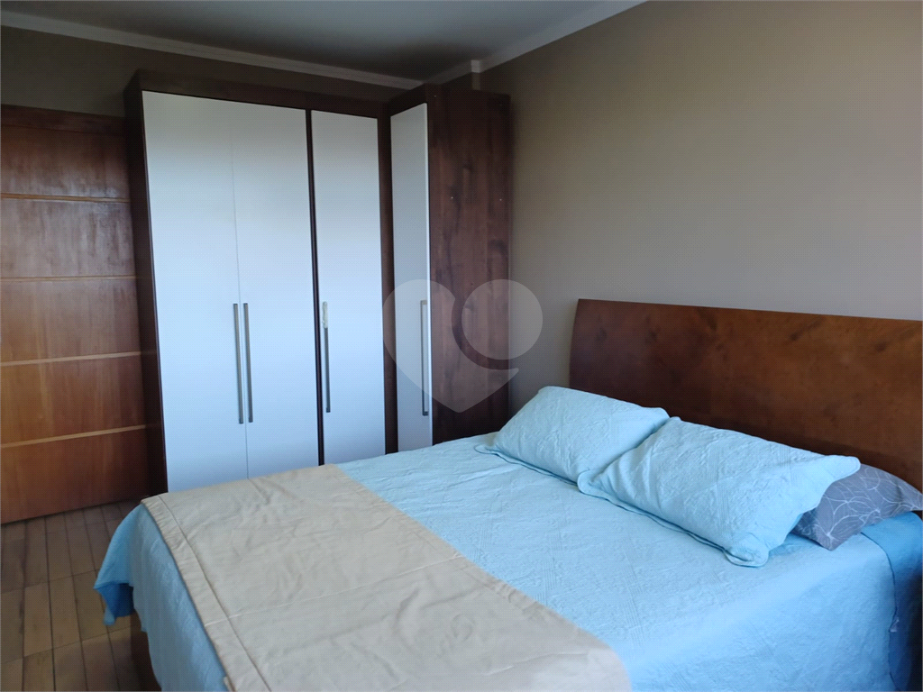 BELA VISTA– 43 m2  Apto reformado ,mobiliado c/ eletrodomésticos, 1 dorm, sala, cozinha, banheiro