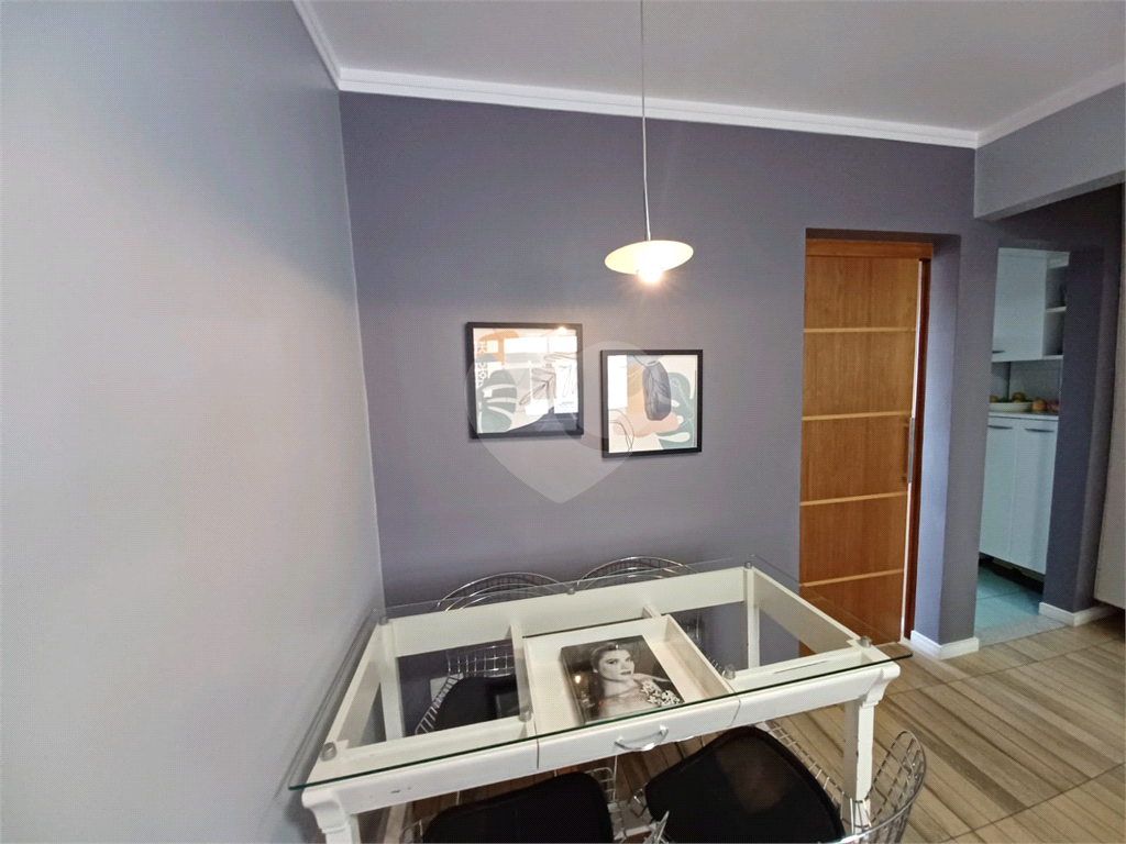 BELA VISTA– 43 m2  Apto reformado ,mobiliado c/ eletrodomésticos, 1 dorm, sala, cozinha, banheiro